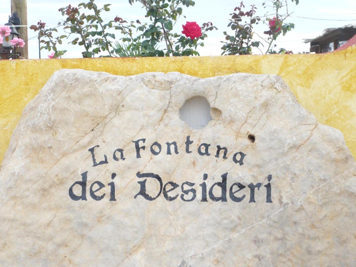 アルゲーロ La Fontana Dei Desideriアパートホテル エクステリア 写真
